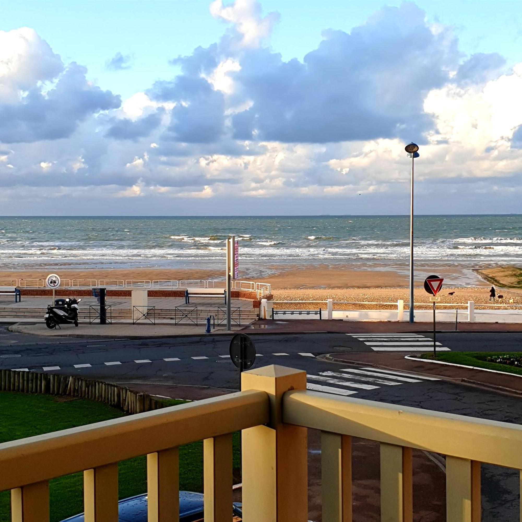 Plazza Front De Mer Villers-sur-Mer Exterior photo